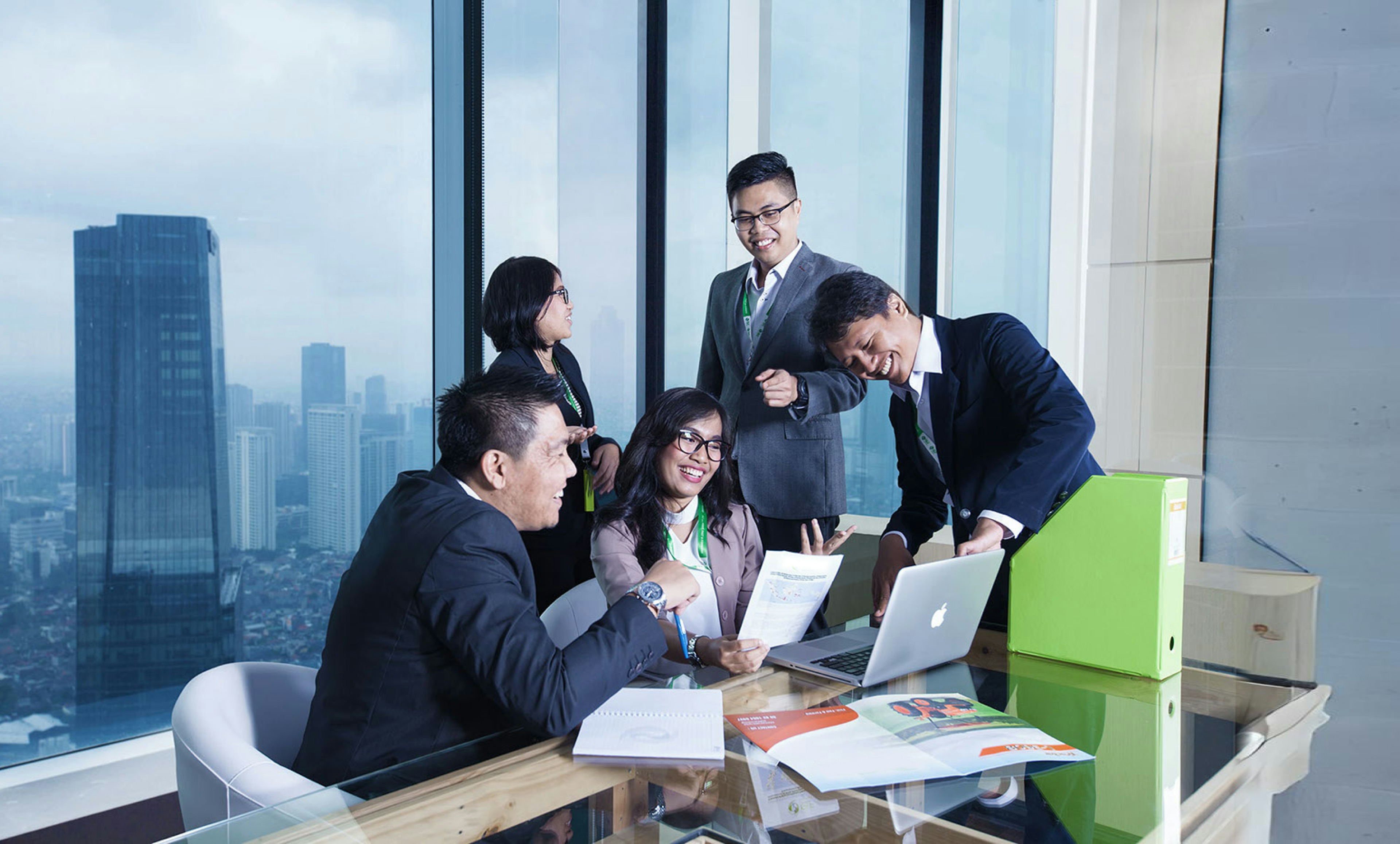 Đồng hành cùng đại lý và nhà thầu toàn quốc