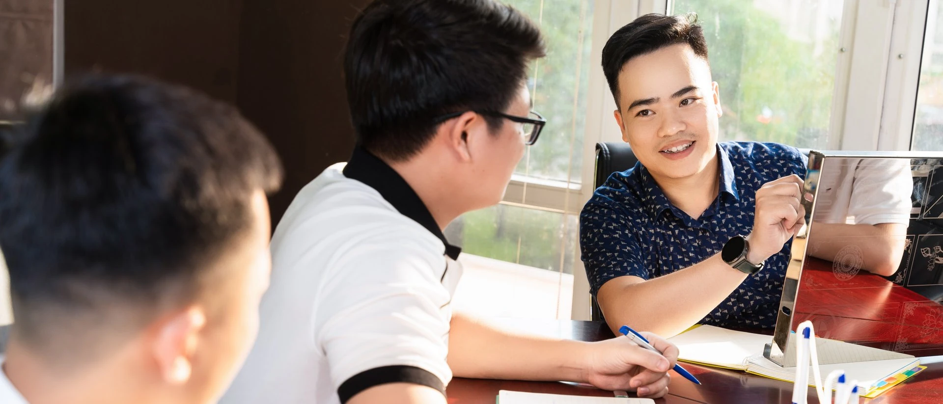 Đồng hành cùng đại lý và nhà thầu toàn quốc
